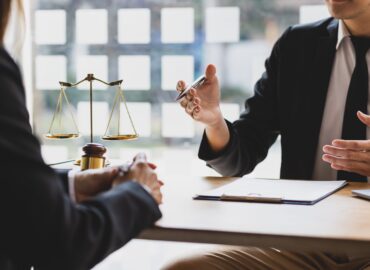 What is Legal Counseling? Importance, Types, and Online Consulting